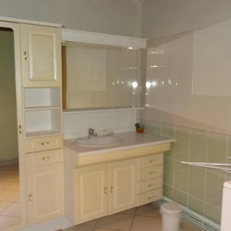 Familial Spacieux Avec Cheminee, Jardin Et Terrasse, Proche De Verdun Et Bar-le-duc - Fr-1-585-69 Reffroy